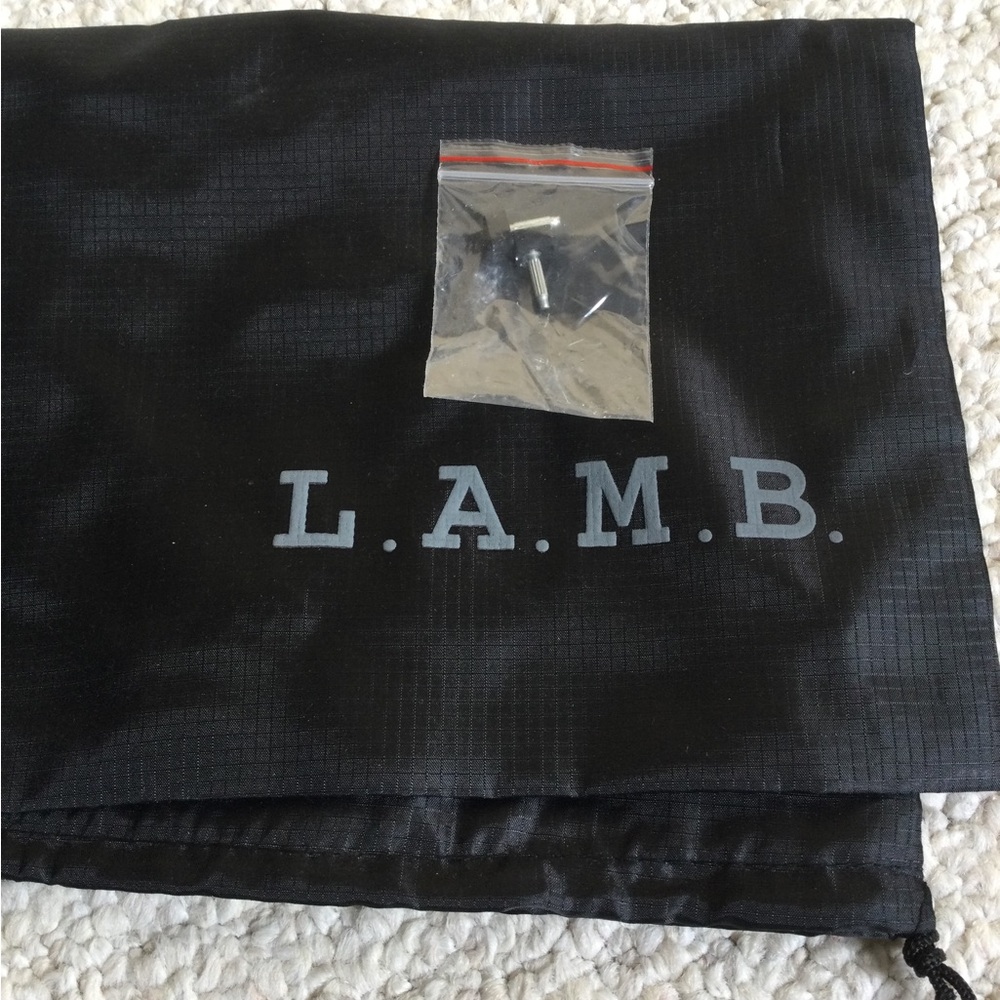 L.A.M.B. Gaili heels - Picture 7 of 7
